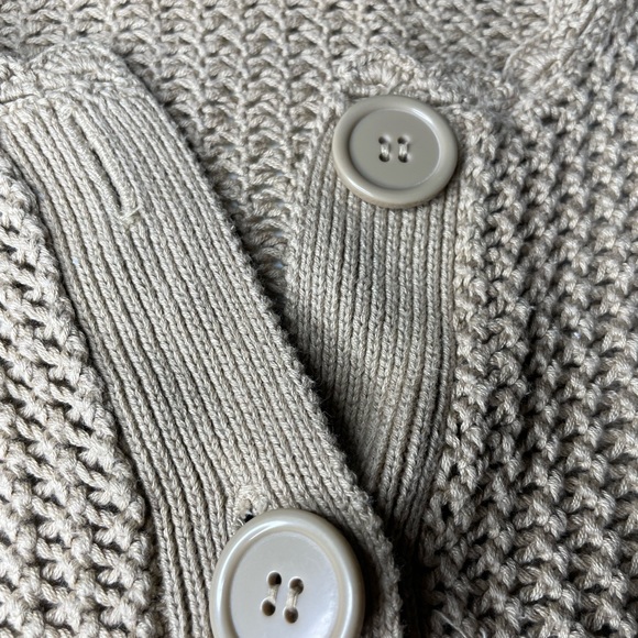 Beach sweater - Picture 4 of 7